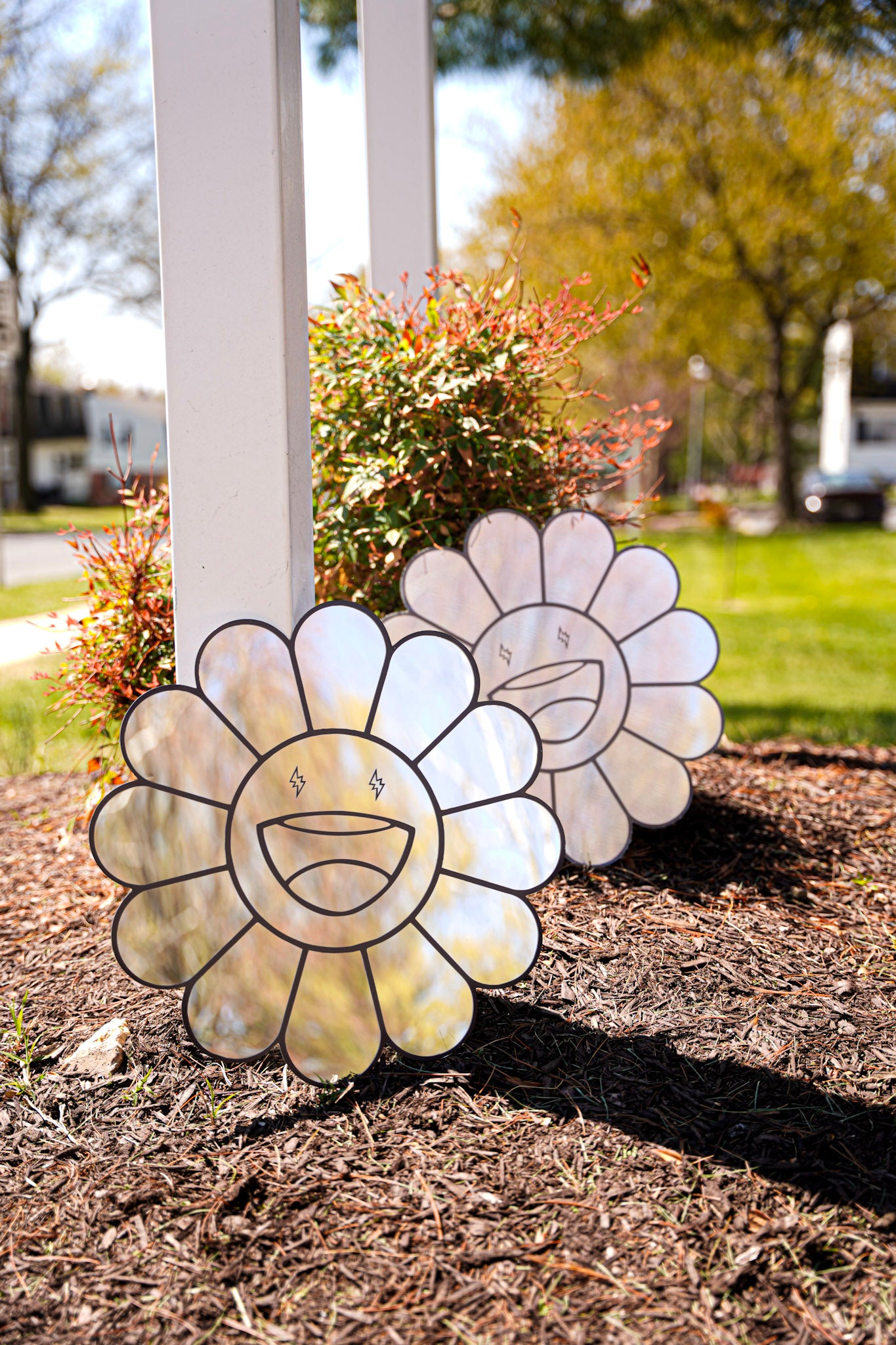 FLOWER MIRROR