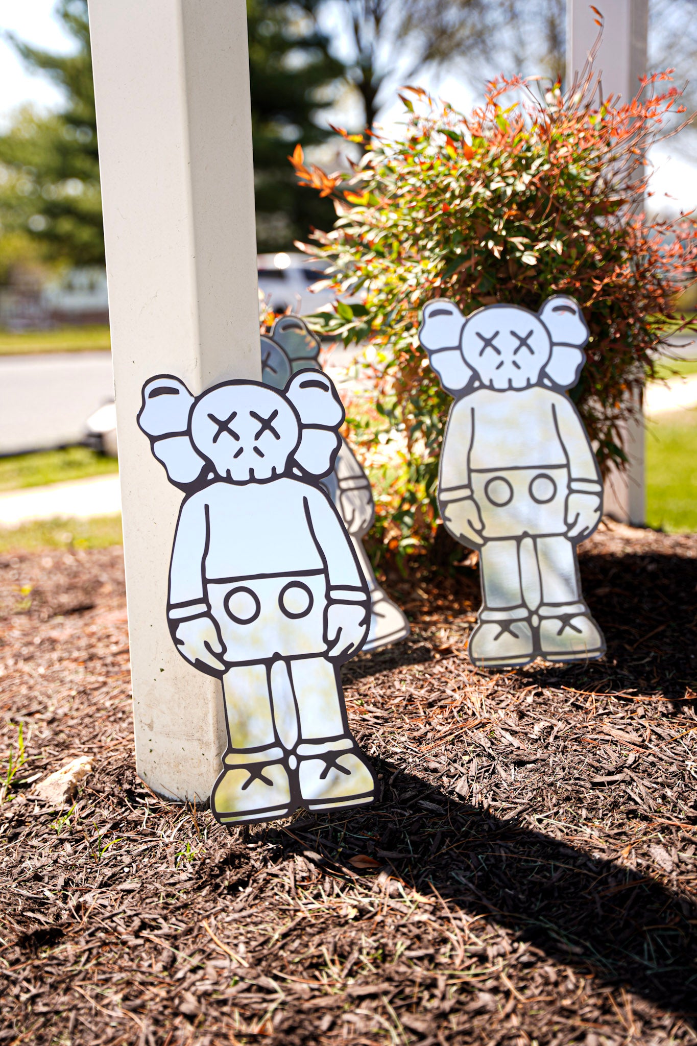 KAWS MIRROR